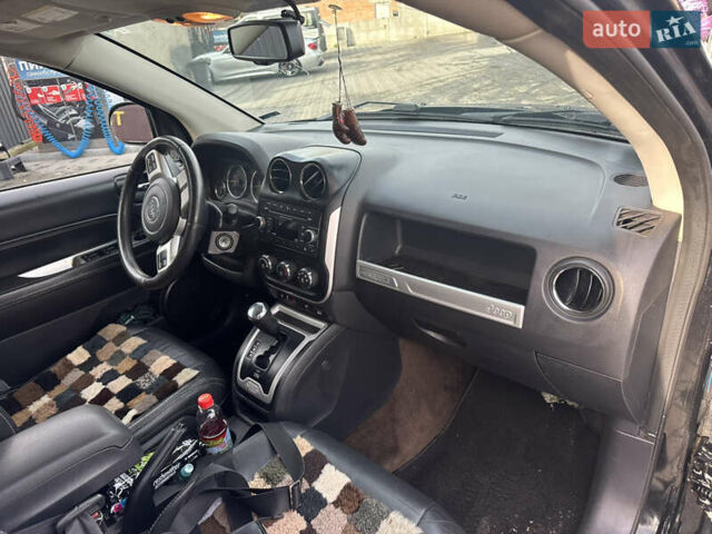 Черный Джип Компас, объемом двигателя 2.36 л и пробегом 259 тыс. км за 9100 $, фото 16 на Automoto.ua