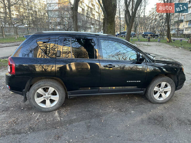 Чорний Джип Compass, об'ємом двигуна 2.36 л та пробігом 180 тис. км за 11200 $, фото 3 на Automoto.ua