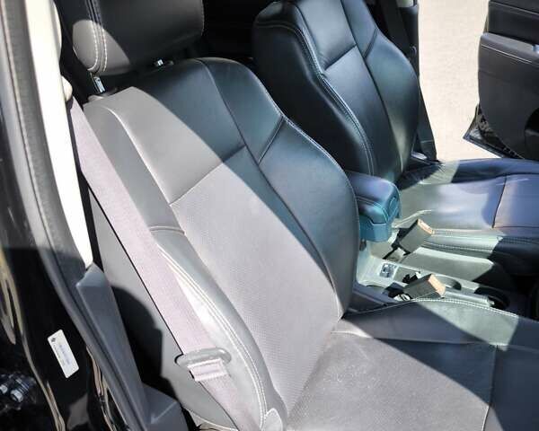 Черный Джип Компас, объемом двигателя 2.36 л и пробегом 173 тыс. км за 9990 $, фото 24 на Automoto.ua