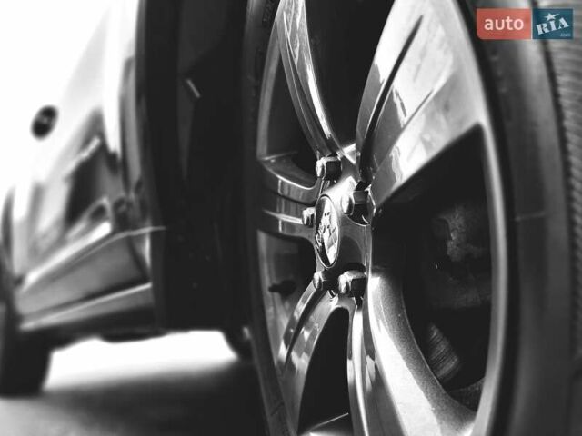 Чорний Джип Compass, об'ємом двигуна 2.4 л та пробігом 115 тис. км за 8990 $, фото 31 на Automoto.ua