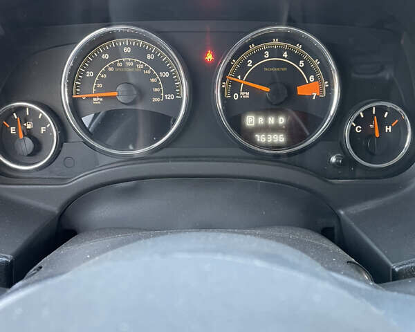 Черный Джип Компас, объемом двигателя 2.36 л и пробегом 120 тыс. км за 9000 $, фото 5 на Automoto.ua