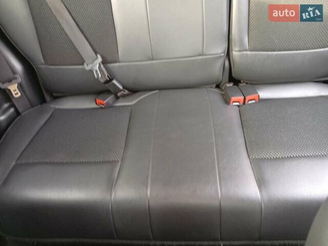 Чорний Джип Compass, об'ємом двигуна 2.36 л та пробігом 240 тис. км за 10000 $, фото 36 на Automoto.ua