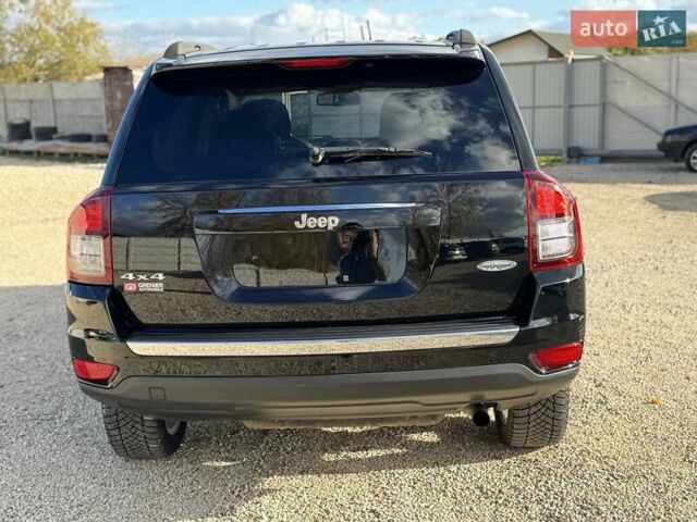 Джип Compass 2015 у Радивилове на Automoto.ua Чорний Джип Compass, об'ємом двигуна 2.36 л та пробігом 150 тис. км за 10300 $, фото 5 на Automoto.ua