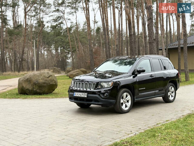 Черный Джип Компас, объемом двигателя 2.36 л и пробегом 211 тыс. км за 9350 $, фото 2 на Automoto.ua