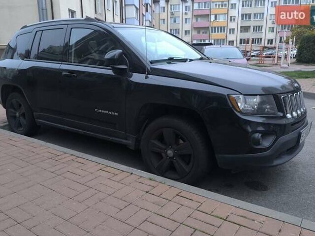 Черный Джип Компас, объемом двигателя 2.36 л и пробегом 167 тыс. км за 11999 $, фото 5 на Automoto.ua