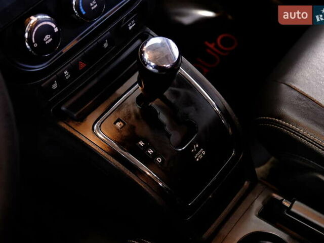 Черный Джип Компас, объемом двигателя 2.36 л и пробегом 121 тыс. км за 9900 $, фото 21 на Automoto.ua