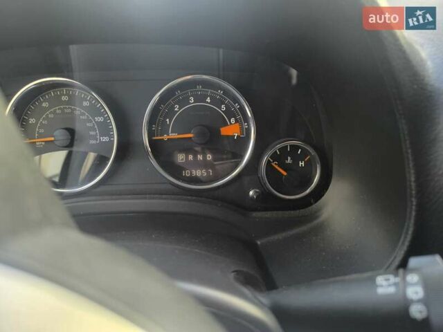 Черный Джип Компас, объемом двигателя 2.36 л и пробегом 167 тыс. км за 11999 $, фото 9 на Automoto.ua