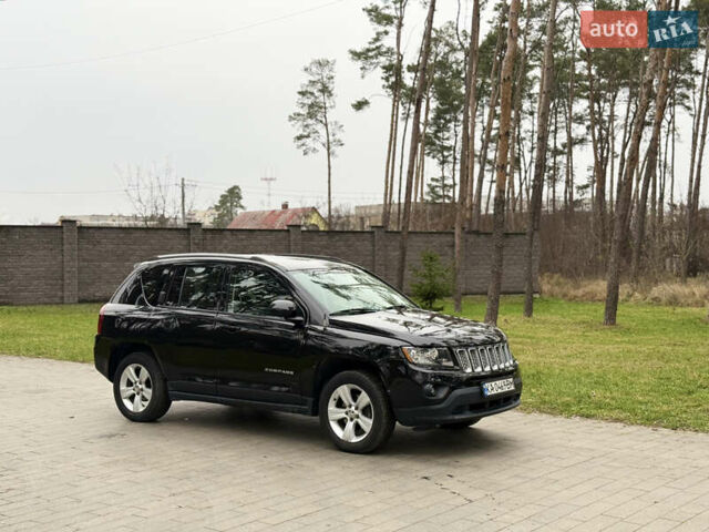 Черный Джип Компас, объемом двигателя 2.36 л и пробегом 211 тыс. км за 9350 $, фото 6 на Automoto.ua