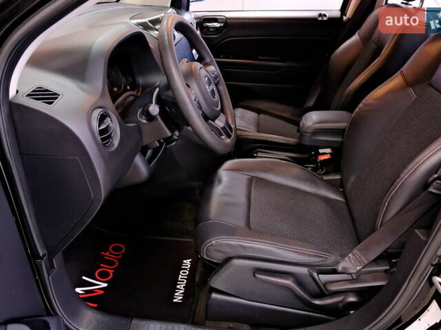 Черный Джип Компас, объемом двигателя 2.36 л и пробегом 121 тыс. км за 9900 $, фото 26 на Automoto.ua