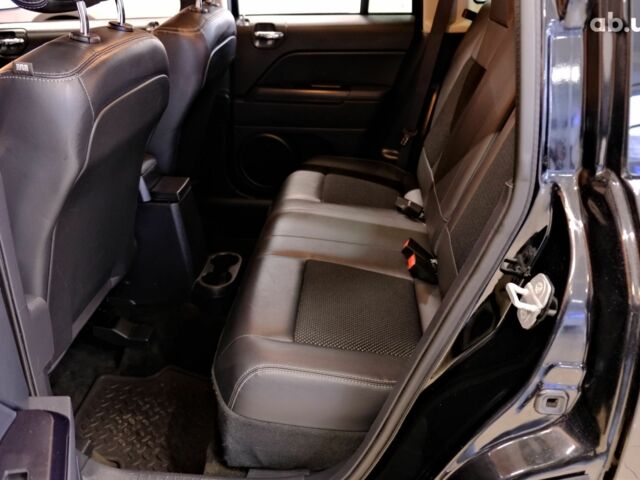 Черный Джип Компас, объемом двигателя 2.4 л и пробегом 121 тыс. км за 9900 $, фото 7 на Automoto.ua