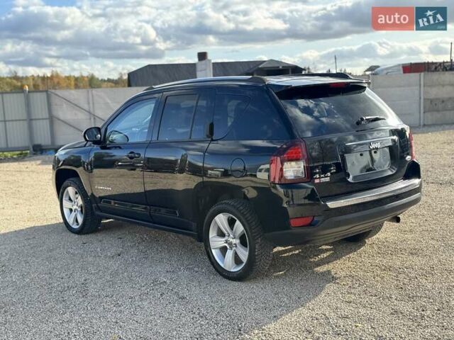 Джип Compass 2015 у Радивилове на Automoto.ua Чорний Джип Compass, об'ємом двигуна 2.36 л та пробігом 150 тис. км за 10300 $, фото 4 на Automoto.ua