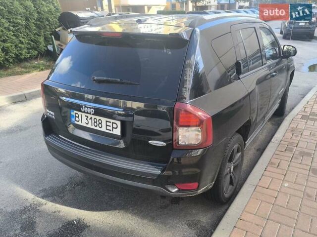 Черный Джип Компас, объемом двигателя 2.36 л и пробегом 167 тыс. км за 11999 $, фото 4 на Automoto.ua
