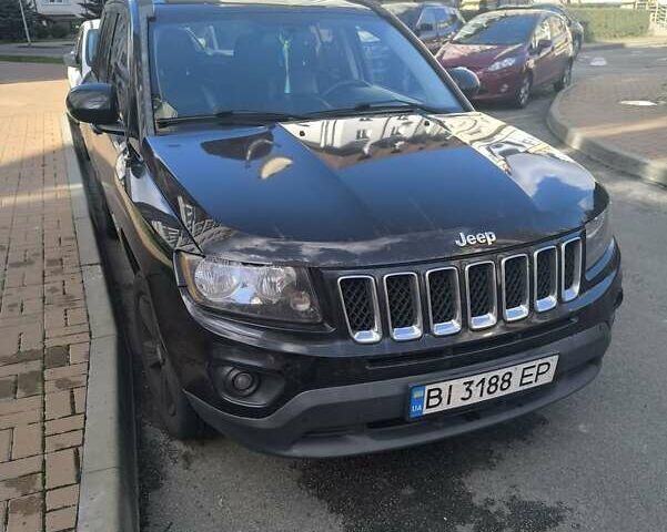 Черный Джип Компас, объемом двигателя 2.36 л и пробегом 167 тыс. км за 11999 $, фото 1 на Automoto.ua