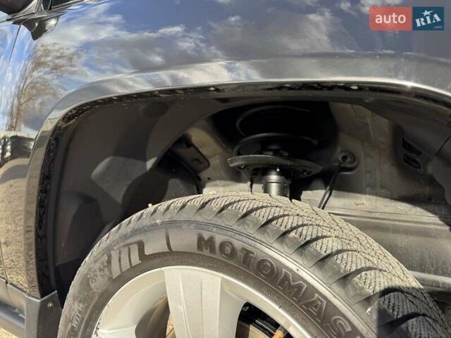 Джип Compass 2015 у Радивилове на Automoto.ua Чорний Джип Compass, об'ємом двигуна 2.36 л та пробігом 150 тис. км за 10300 $, фото 8 на Automoto.ua