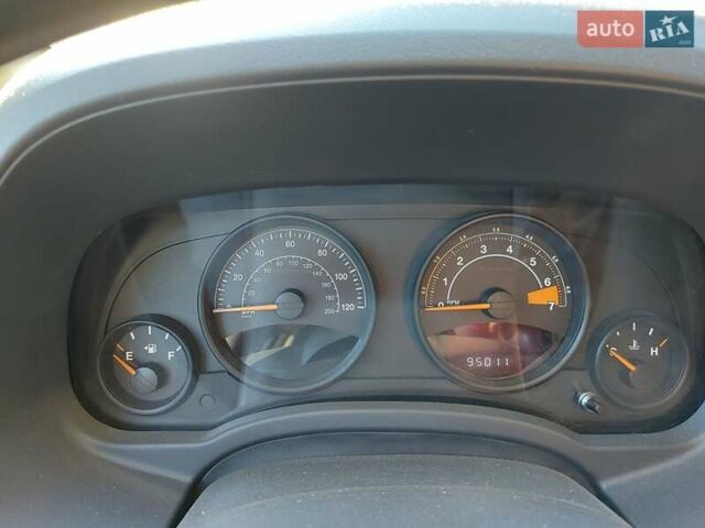 Чорний Джип Compass, об'ємом двигуна 2.36 л та пробігом 152 тис. км за 9999 $, фото 2 на Automoto.ua