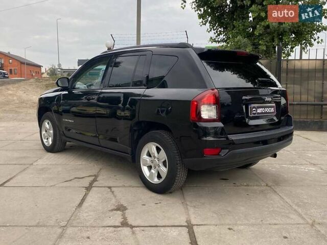 Чорний Джип Compass, об'ємом двигуна 2 л та пробігом 133 тис. км за 10290 $, фото 4 на Automoto.ua