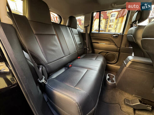 Черный Джип Компас, объемом двигателя 2 л и пробегом 129 тыс. км за 10900 $, фото 17 на Automoto.ua