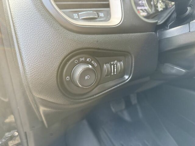 Черный Джип Компас, объемом двигателя 2.4 л и пробегом 190 тыс. км за 11800 $, фото 13 на Automoto.ua