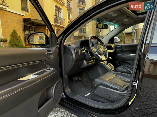 Черный Джип Компас, объемом двигателя 2 л и пробегом 129 тыс. км за 10900 $, фото 15 на Automoto.ua