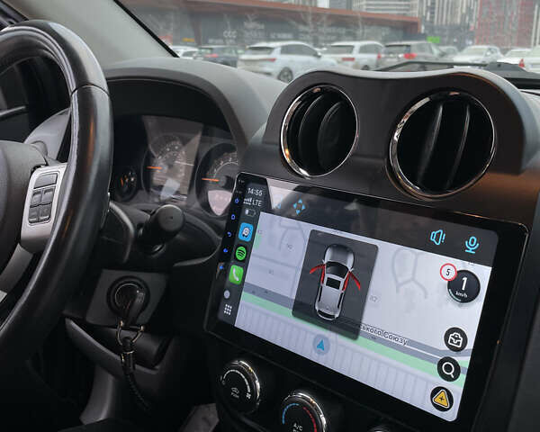 Чорний Джип Compass, об'ємом двигуна 2.4 л та пробігом 211 тис. км за 11500 $, фото 12 на Automoto.ua