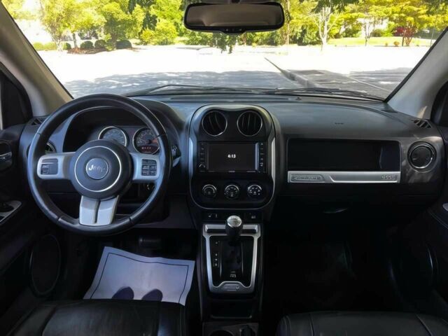 Джип Compass 2016 у Києві на Automoto.ua Чорний Джип Compass, об'ємом двигуна 2.4 л та пробігом 72 тис. км за 11800 $, фото 11 на Automoto.ua