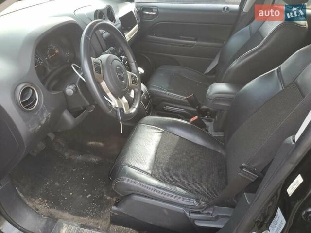 Чорний Джип Compass, об'ємом двигуна 2.36 л та пробігом 174 тис. км за 900 $, фото 7 на Automoto.ua