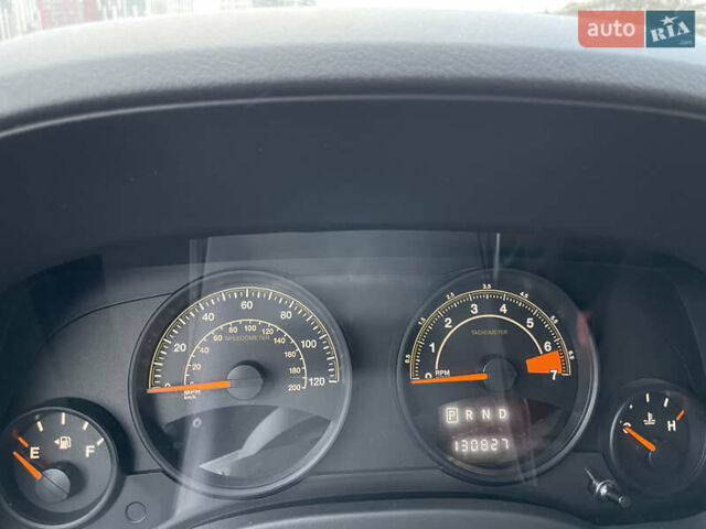 Чорний Джип Compass, об'ємом двигуна 2.4 л та пробігом 211 тис. км за 11500 $, фото 14 на Automoto.ua