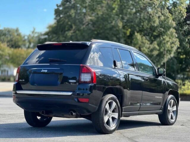 Джип Compass 2016 у Києві на Automoto.ua Чорний Джип Compass, об'ємом двигуна 2.4 л та пробігом 72 тис. км за 11800 $, фото 6 на Automoto.ua