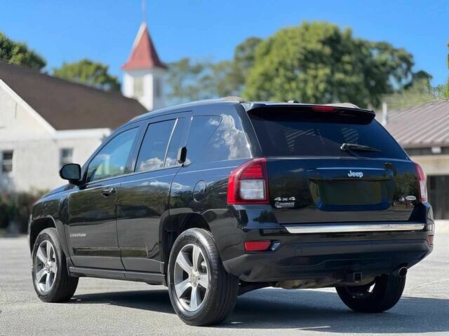 Джип Compass 2016 у Києві на Automoto.ua Чорний Джип Compass, об'ємом двигуна 2.4 л та пробігом 72 тис. км за 11800 $, фото 4 на Automoto.ua