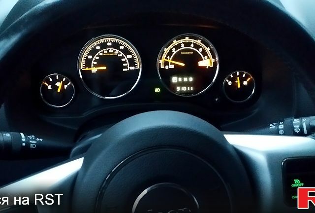 Чорний Джип Compass, об'ємом двигуна 2.4 л та пробігом 146 тис. км за 11450 $, фото 2 на Automoto.ua