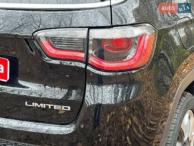 Черный Джип Компас, объемом двигателя 2.4 л и пробегом 74 тыс. км за 17340 $, фото 10 на Automoto.ua