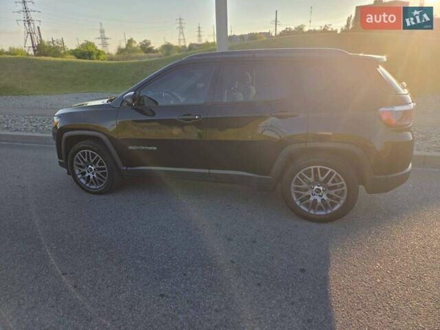 Чорний Джип Compass, об'ємом двигуна 2.4 л та пробігом 141 тис. км за 14000 $, фото 2 на Automoto.ua