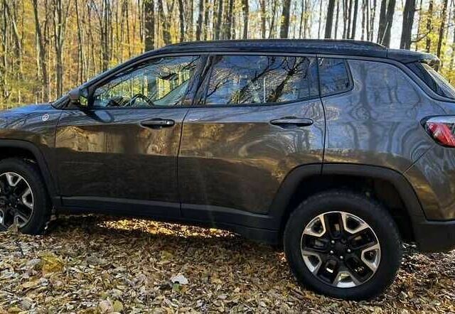 Черный Джип Компас, объемом двигателя 2.4 л и пробегом 96 тыс. км за 9200 $, фото 1 на Automoto.ua