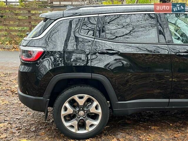 Черный Джип Компас, объемом двигателя 2.4 л и пробегом 74 тыс. км за 17340 $, фото 12 на Automoto.ua