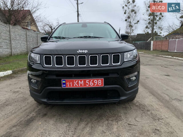 Черный Джип Компас, объемом двигателя 0 л и пробегом 177 тыс. км за 14200 $, фото 3 на Automoto.ua