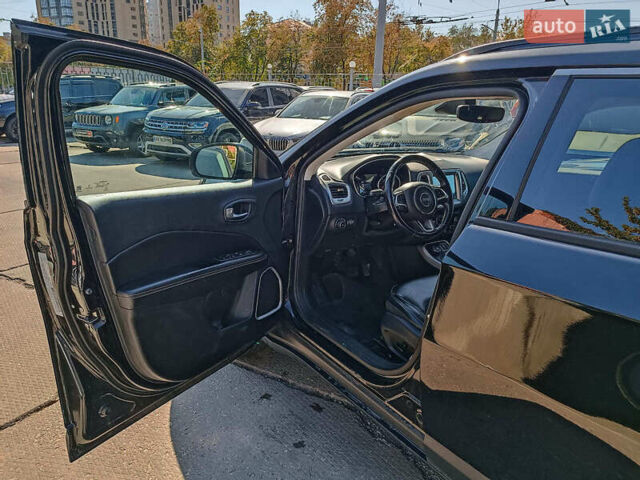 Чорний Джип Compass, об'ємом двигуна 2.4 л та пробігом 93 тис. км за 15490 $, фото 21 на Automoto.ua