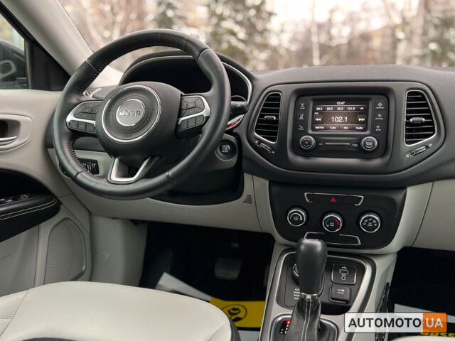 Чорний Джип Compass, об'ємом двигуна 2.4 л та пробігом 95 тис. км за 15000 $, фото 12 на Automoto.ua
