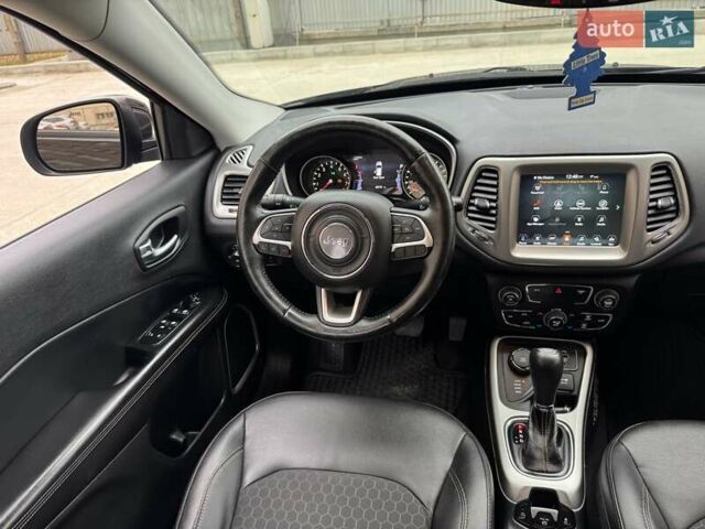 Черный Джип Компас, объемом двигателя 2.4 л и пробегом 91 тыс. км за 15200 $, фото 31 на Automoto.ua
