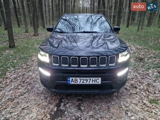 Черный Джип Компас, объемом двигателя 2.36 л и пробегом 96 тыс. км за 12800 $, фото 2 на Automoto.ua