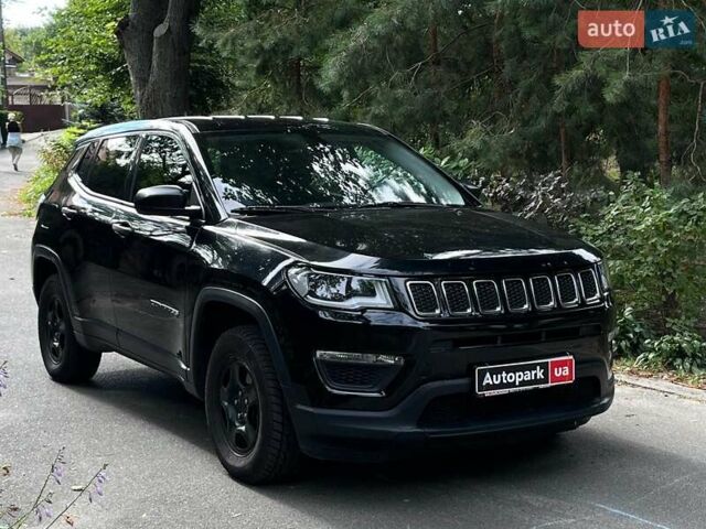 Чорний Джип Compass, об'ємом двигуна 2.4 л та пробігом 93 тис. км за 15290 $, фото 3 на Automoto.ua