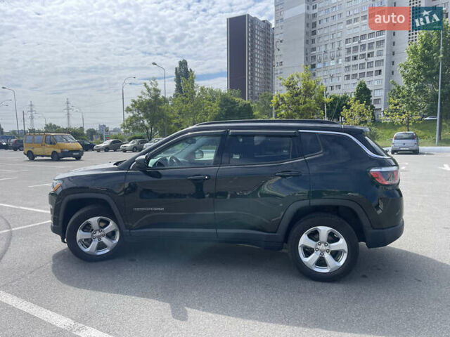 Черный Джип Компас, объемом двигателя 2.4 л и пробегом 48 тыс. км за 15550 $, фото 2 на Automoto.ua