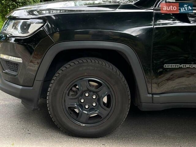 Чорний Джип Compass, об'ємом двигуна 2.4 л та пробігом 93 тис. км за 15290 $, фото 5 на Automoto.ua