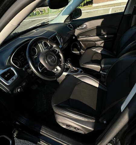 Чорний Джип Compass, об'ємом двигуна 2.4 л та пробігом 72 тис. км за 14000 $, фото 8 на Automoto.ua