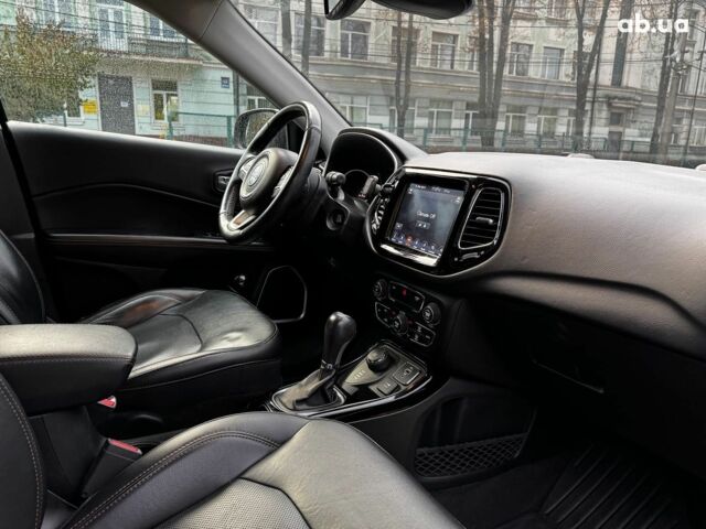 Чорний Джип Compass, об'ємом двигуна 2.4 л та пробігом 74 тис. км за 17490 $, фото 34 на Automoto.ua