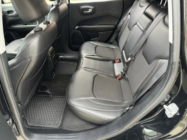 Чорний Джип Compass, об'ємом двигуна 0 л та пробігом 91 тис. км за 15200 $, фото 12 на Automoto.ua