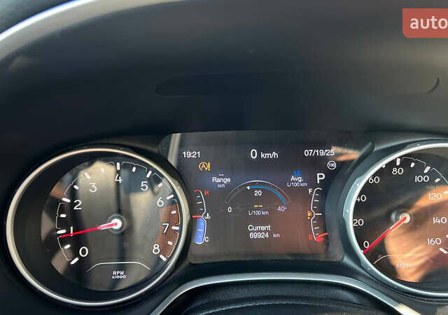 Чорний Джип Compass, об'ємом двигуна 2.4 л та пробігом 72 тис. км за 14000 $, фото 15 на Automoto.ua