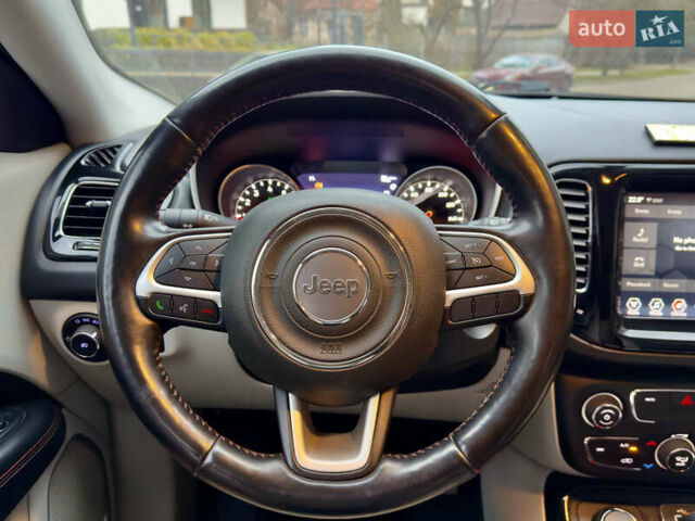 Черный Джип Компас, объемом двигателя 2.36 л и пробегом 131 тыс. км за 15500 $, фото 14 на Automoto.ua