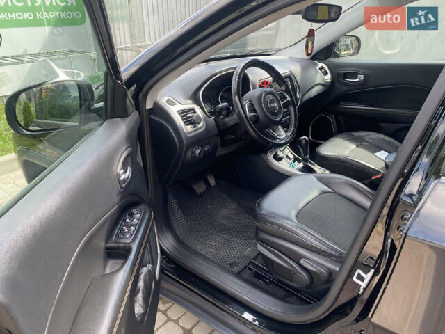 Черный Джип Компас, объемом двигателя 2.4 л и пробегом 55 тыс. км за 16000 $, фото 3 на Automoto.ua