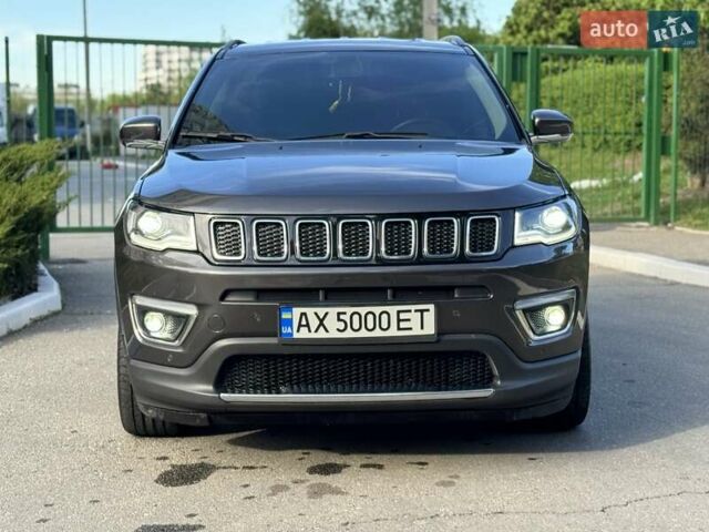 Чорний Джип Compass, об'ємом двигуна 2.4 л та пробігом 141 тис. км за 15500 $, фото 1 на Automoto.ua