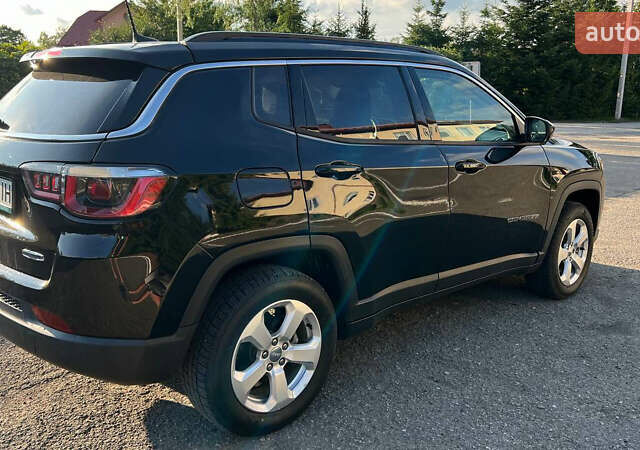 Чорний Джип Compass, об'ємом двигуна 2.4 л та пробігом 72 тис. км за 14000 $, фото 2 на Automoto.ua